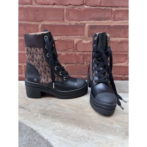 MICHAEL KORS Brea Blk/Brown Leather and Logo Jacquard Combat Boot 6.5 Has Flaws - Picture 2 of 7